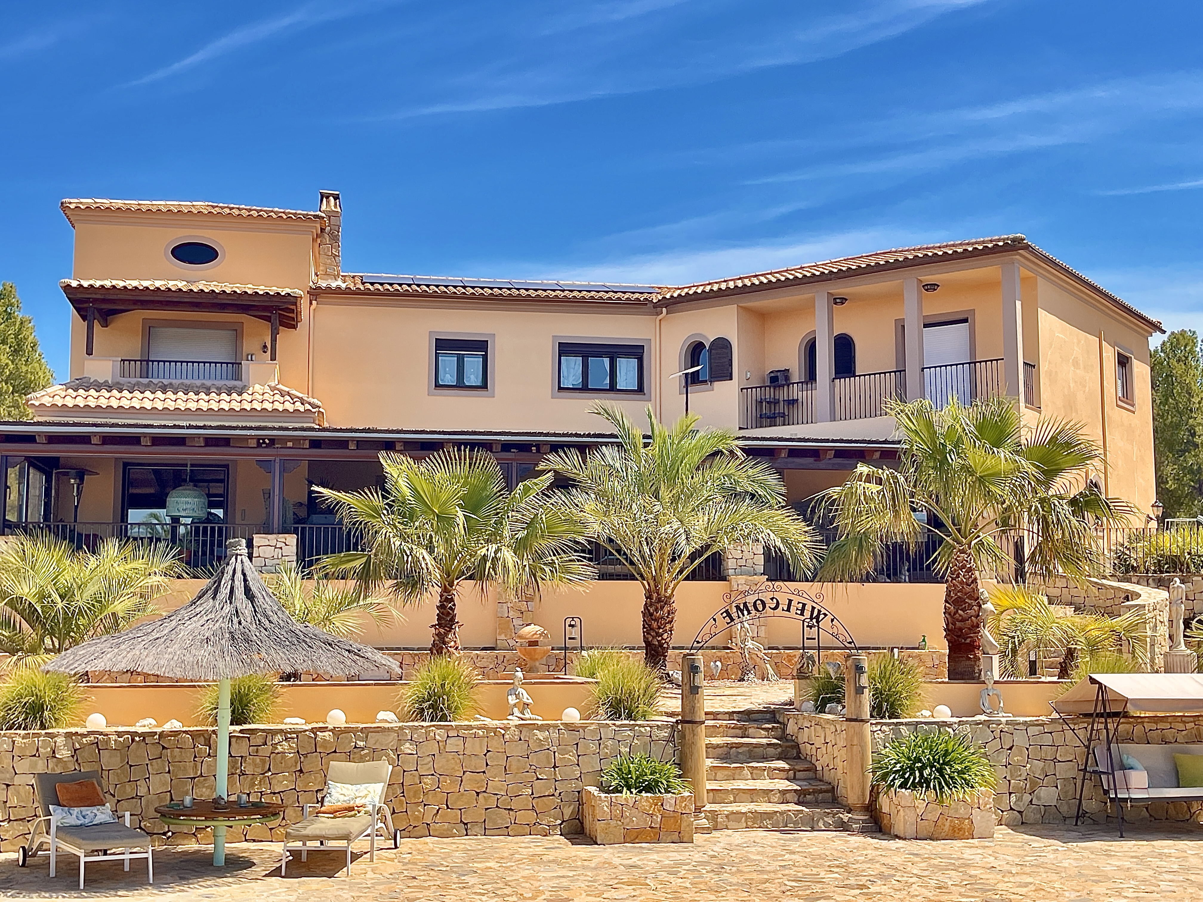 Fachada después de pintar — Costa Blanca
