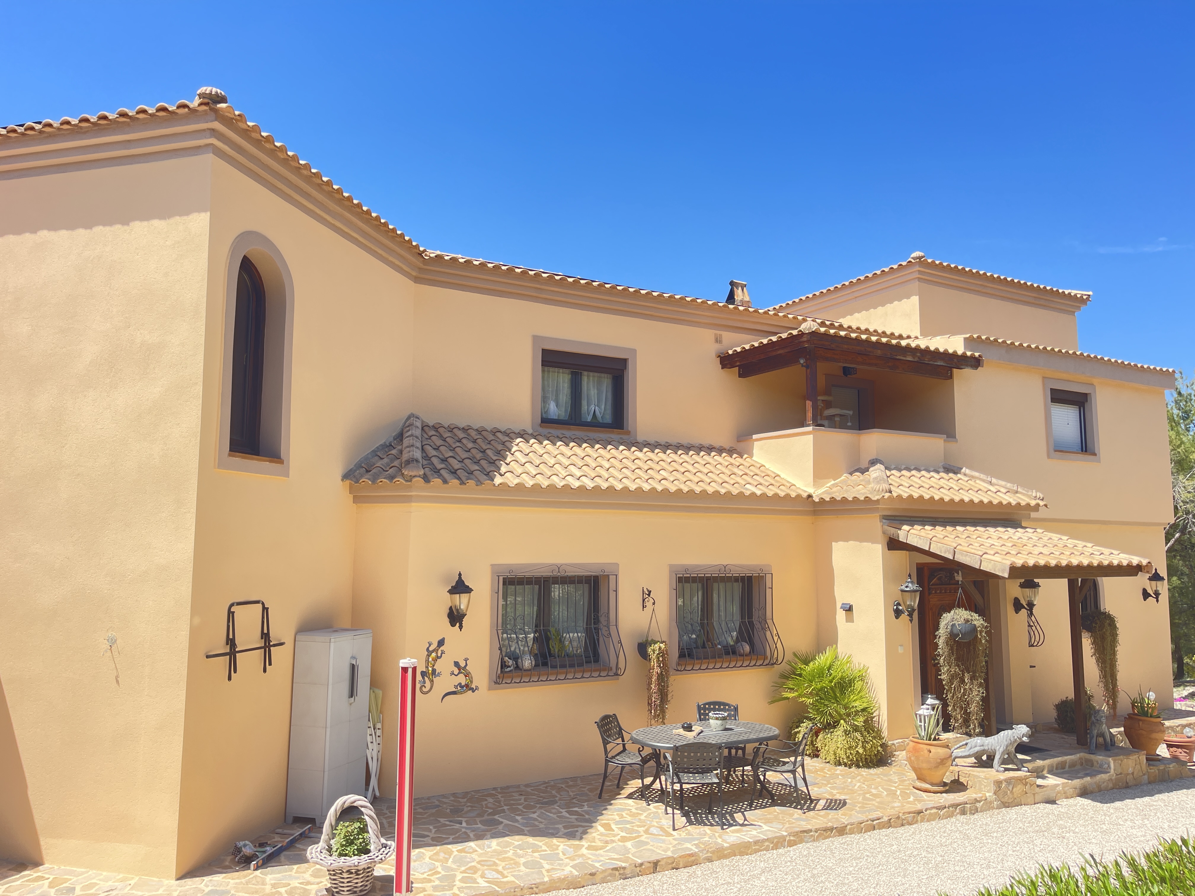 Fachada principal después — Costa Blanca