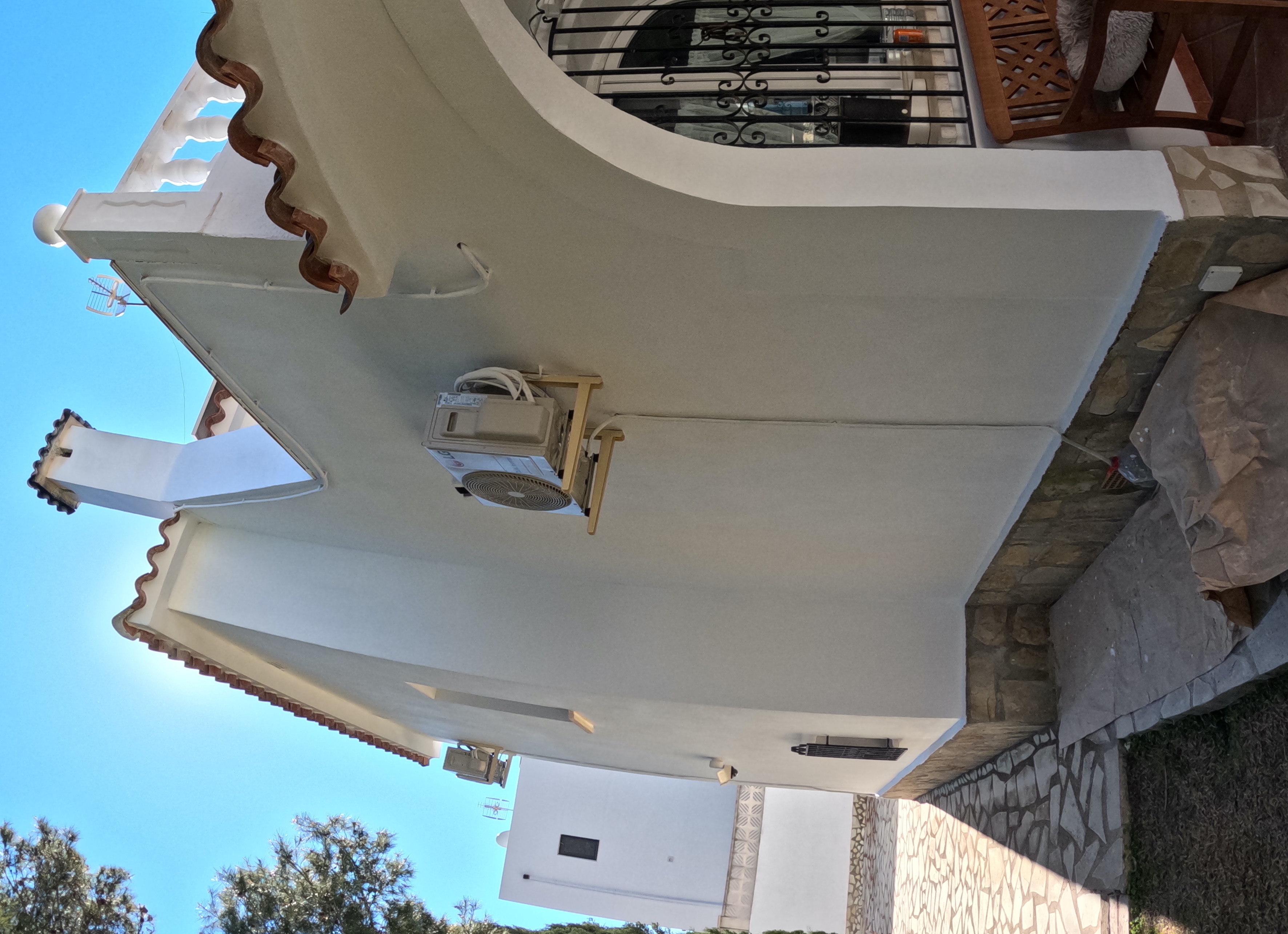 Villa residencial después de pintar